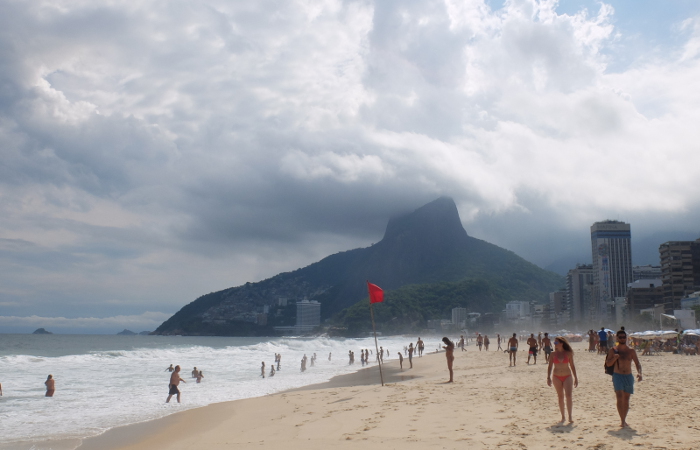 La playa de Ipanema en Rio (Brasil)