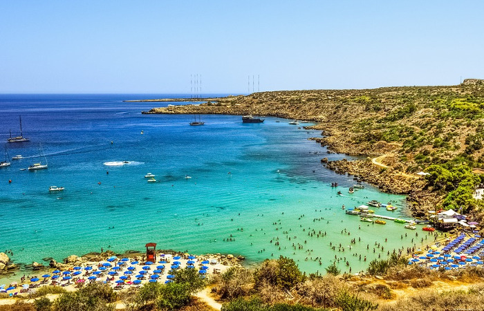 Un día de verano en Konnos (Chipre)