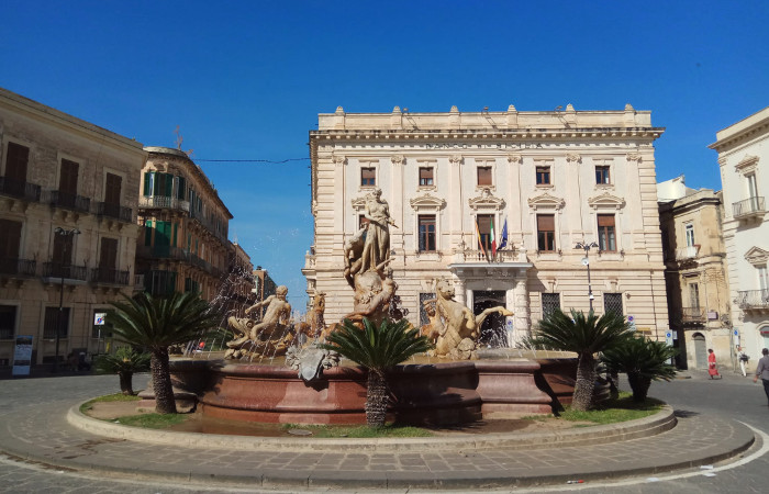 Fontana de Diana en Siracusa (Sicilia, Italia)