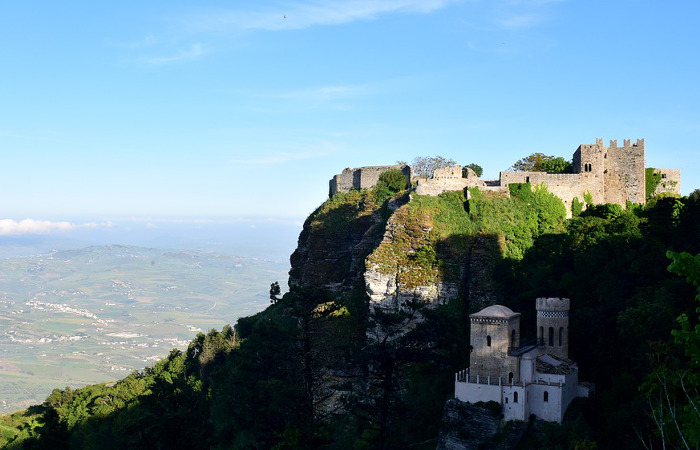 Ciudad y Castillo de Erice en Sicilia (Italia)