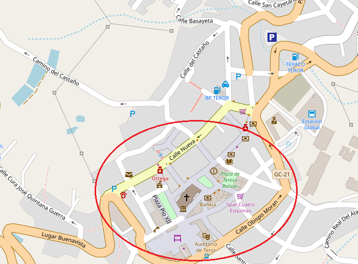 Ubicación del aparcamiento arriba a la derecha y marcado con el círculo rojo, la zona centro (Teror, Gran Canaria)