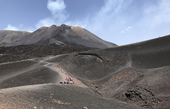 Cumbre y cráteres del Etna (Sicilia, Italia)